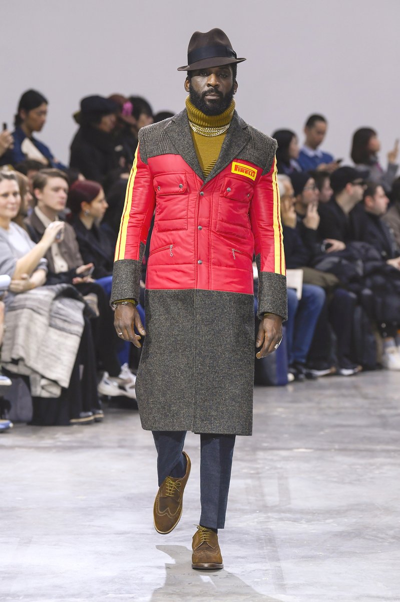 PirelliUSA's tweet photo. Fashion is in the air. Here a fresh take on our ‘70s motorsport apparel. The new inspired collection by Junya Watanabe in collaboration with Pirelli:
COMME des GARÇONS JUNYA WATANABE MAN x Pirelli
#PirelliDesign #junyawatanabe #fashionweek
#junyawatanabeman #commedesgarcons https://t.co/j2sZe0NLVP