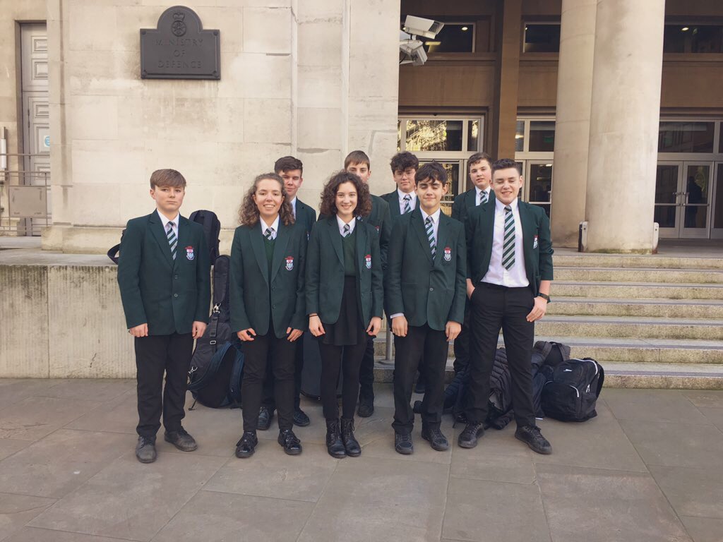 HanesMaesGarmon's tweet photo. Diwrnod profiadol iawn yn @DefenceHQ gyda @NeverSuch! Diolch am y wahoddiad i berfformio! A very beneficial day at the Ministry of defence with Never Such Innocence, thank you for the invitation to perform! @MaesGarmon https://t.co/N127PD1faU