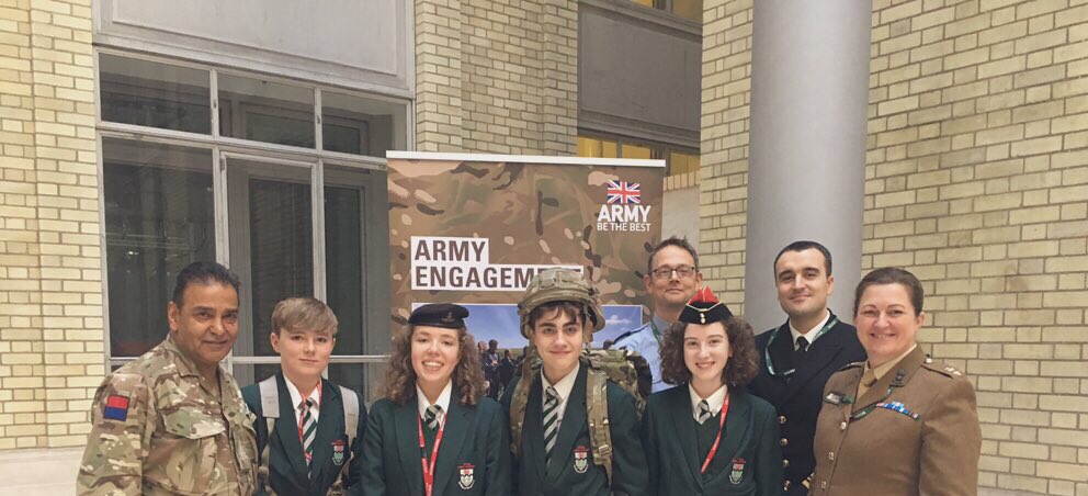 HanesMaesGarmon's tweet photo. Diwrnod profiadol iawn yn @DefenceHQ gyda @NeverSuch! Diolch am y wahoddiad i berfformio! A very beneficial day at the Ministry of defence with Never Such Innocence, thank you for the invitation to perform! @MaesGarmon https://t.co/N127PD1faU