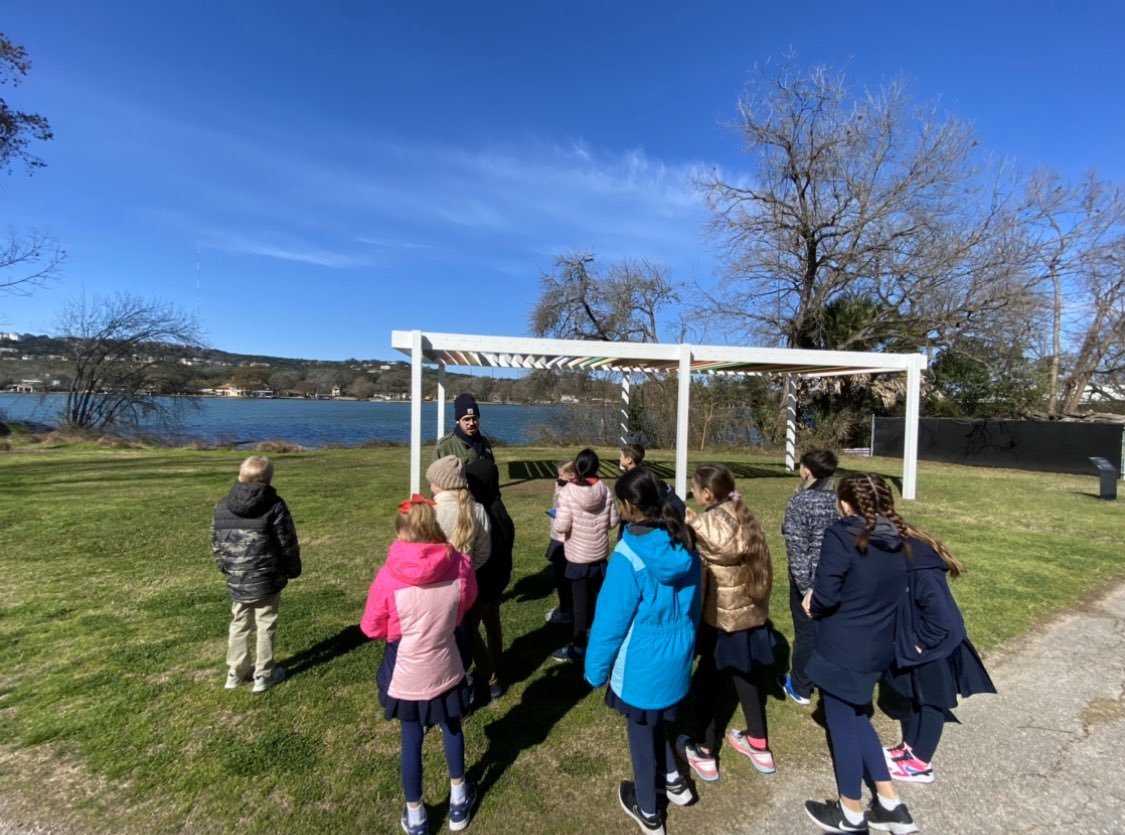 ib_bode's tweet photo. G4 @ContemporaryATX exploring student generated Central Idea: Artistic mediums are utilized for expressive purposes.” Ss loved the opportunity to create collaboratively and explore the outdoor sculpture park! @ibpyp @TexasIB @IST_PYP #howweexpressourselves https://t.co/vIu9WuzF90
