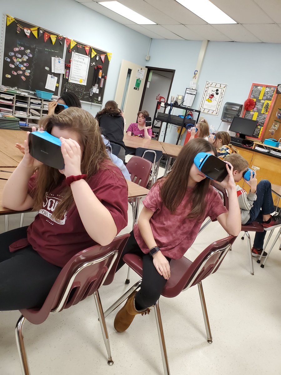 Amazing VR experience in science class!