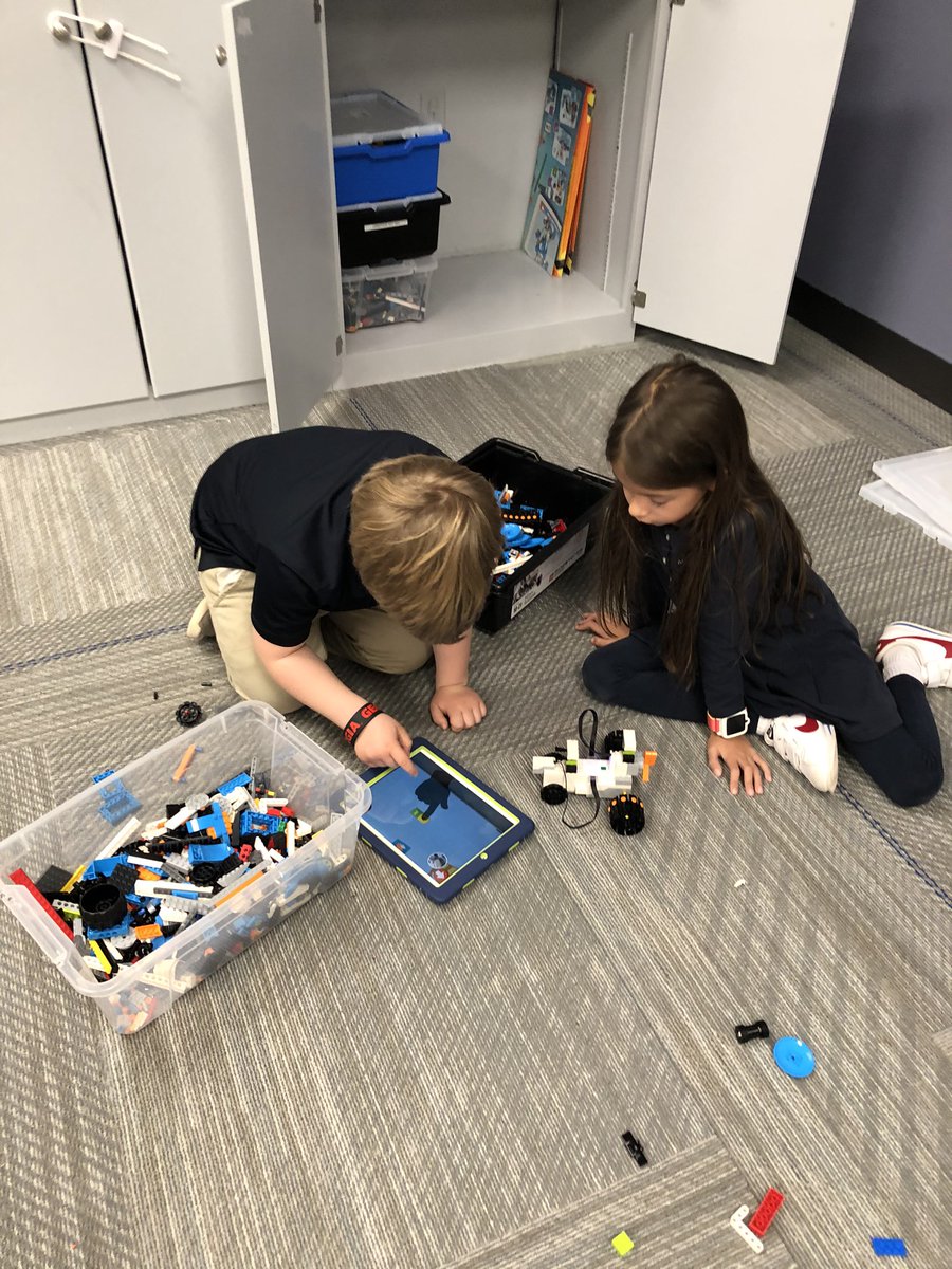 Kim Holbrook tweet media