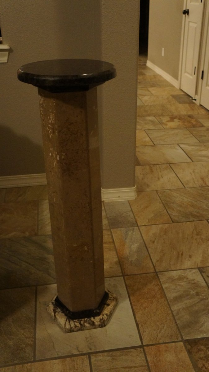 WStoneWorks's tweet image. Would you buy this #granite and #travertino pedestal?

#InteriorDesign