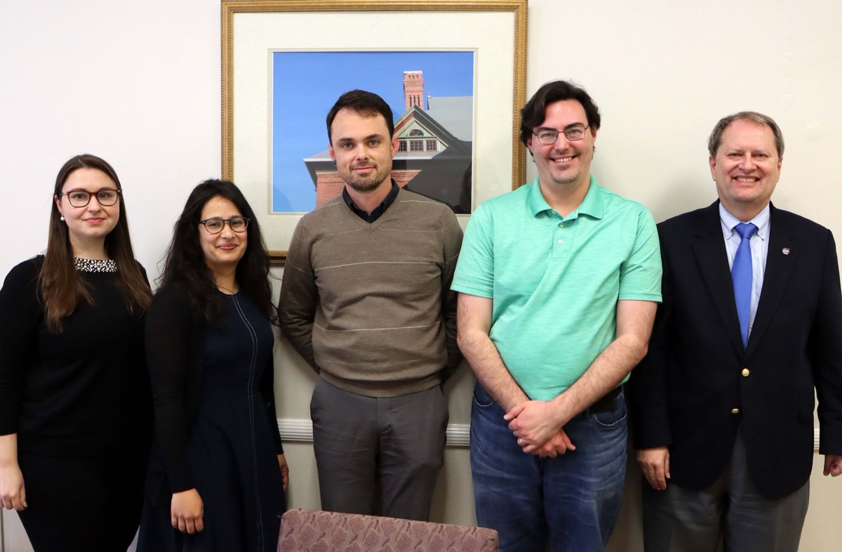 UNCG_CAS's tweet image. Dean @JZK60 held lunches with the new faculty in @UNCG_CAS—a great opportunity to share research  interests and ask questions. 
From the anthropology of infectious diseases to virtual reality to bicycle infrastructure, our new teacher/scholars add to the rich diversity of @UNCG!
