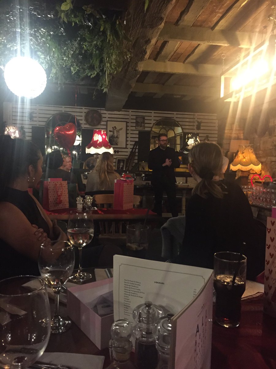 ⁦<a href="/WLDNorthEast/">WLD North East</a>⁩ first event of 2020. Fizz tasting at the Woodsman’s Arms. Excited 😆