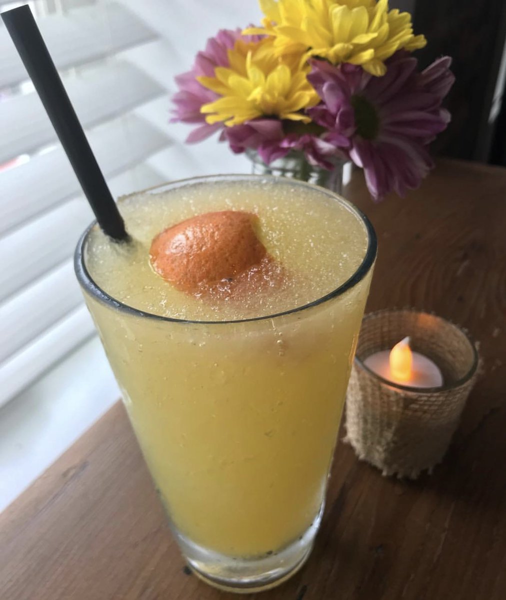 Get your full allotment of Vitamin C today with $6 Fresh Fruit Crushes (Orange, Grapefruit and Citrus).⠀⠀
Plus we have $8 Cheesesteaks.
hucksamericancraft.com 

#HucksAmericanCraft #AmericanCuisine #HappyHour #Foodies #BaltimoreFoodies  #SpecialtyCocktails #BrewersHill