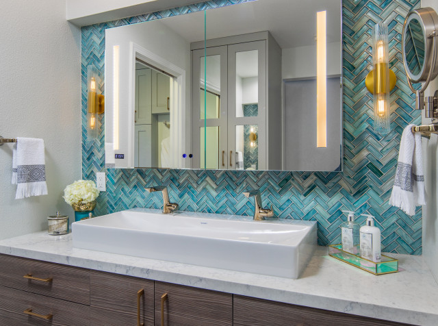 Bathroom of the Week: Spa Look and More Storage in 95 Square Feet (12 photos) feedproxy.google.com/~r/houzz/~3/7i…