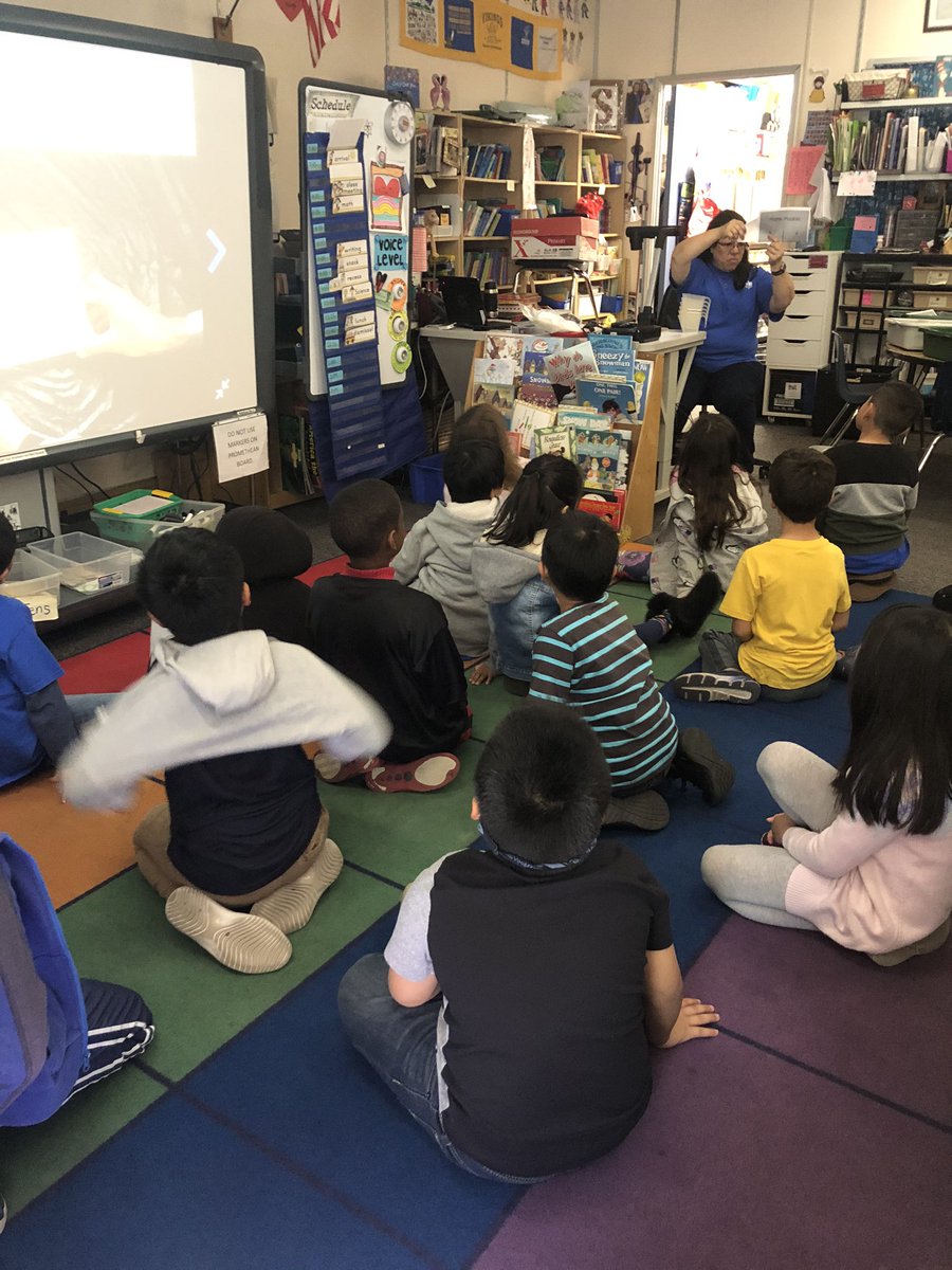 Science makes us smile! <a href="/sdschools/">San Diego Unified</a> #bettersd