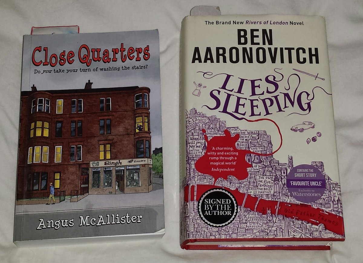 jen_bray_random's tweet image. Current #busbook and #bedtimereading