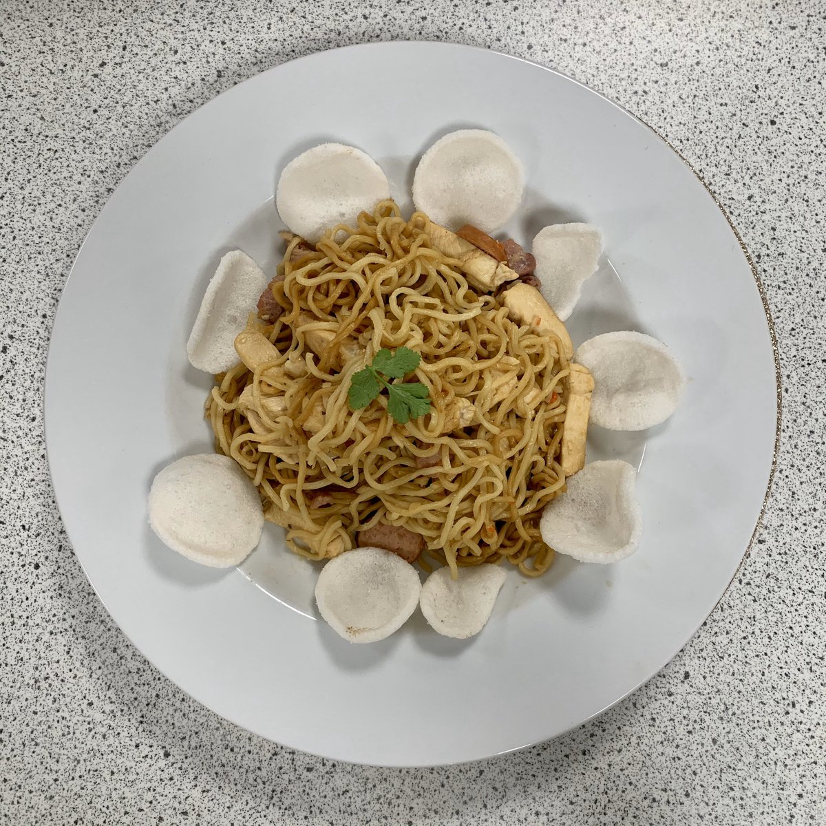 ArchbishopFood's tweet photo. 🧑🏼‍🍳🍜🧁🍓 https://t.co/jCRoHNhkDF