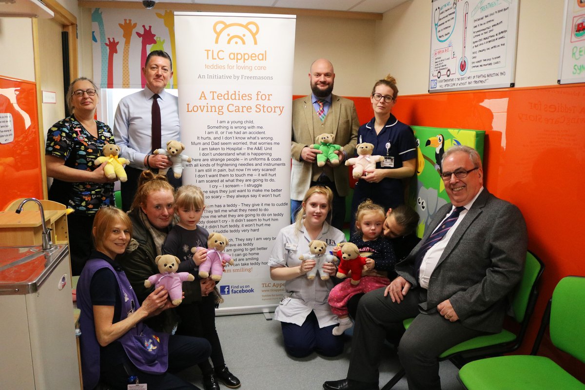 A huge, huge #thankyou to the Norfolk Freemasons for the brilliant donation of teddies to Paediatric A&E. Morgan, Luke and Mike from the Freemasons are pictured here with our fab Paeds A&E team Tanya, Becca, Amy and Laura and some of our grateful patients. #TLCTeddies