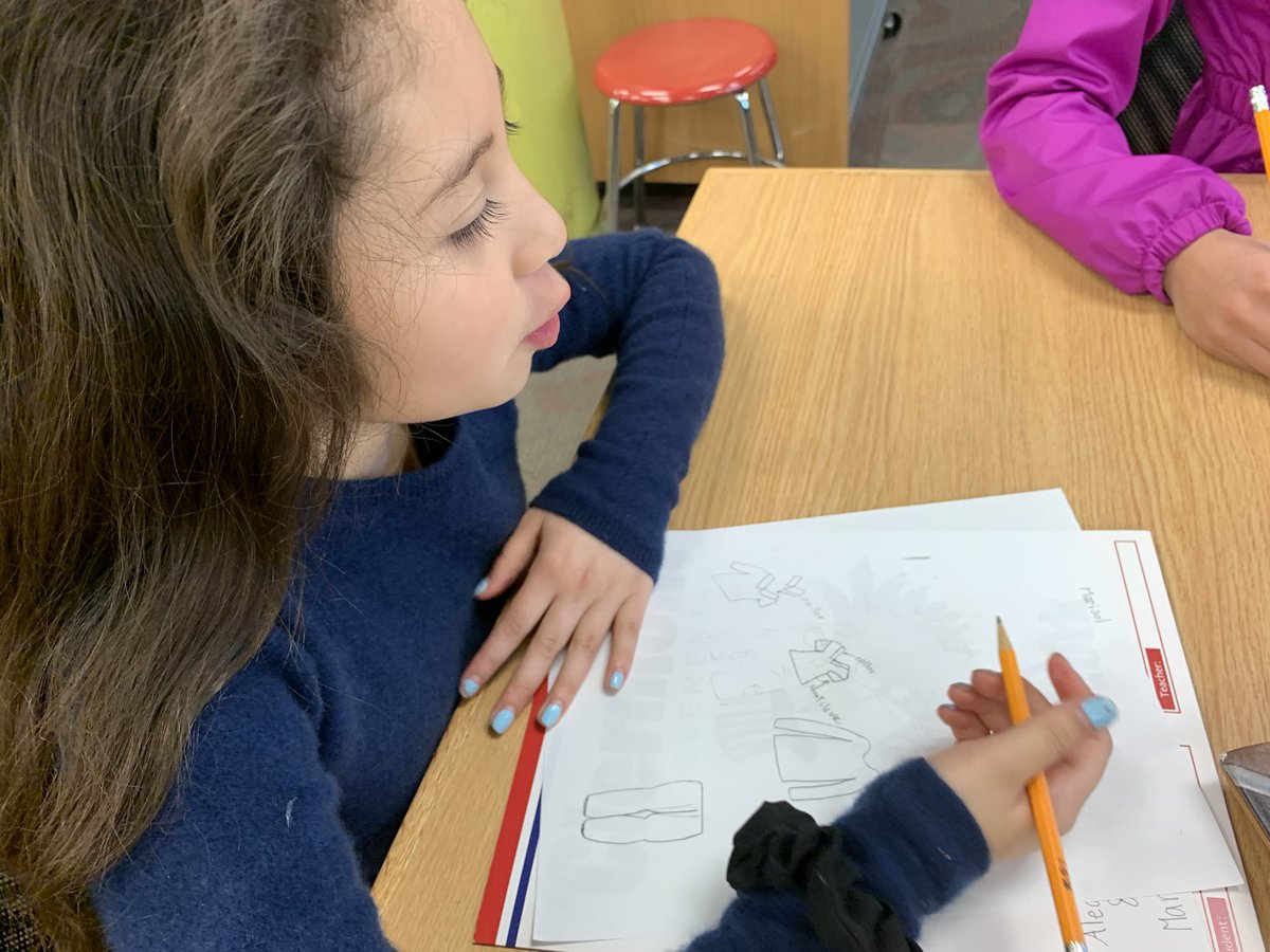 2nd, 3rd and 4th grade Young Scholars collaborating to design a costume for their Ozobot to wear in Clermont’s first annual Parade. Who knew collaboration could be so much fun?!? <a href="/fcpsaap/">FCPS AAP</a> <a href="/STEAMforALL/">Ms. M</a> <a href="/Clermont_ES/">Clermont Elementary School</a> @cnscaptura <a href="/CangroLib/">Kannan Cangro</a> <a href="/FCPSSTEAM/">FCPS STEAM</a>