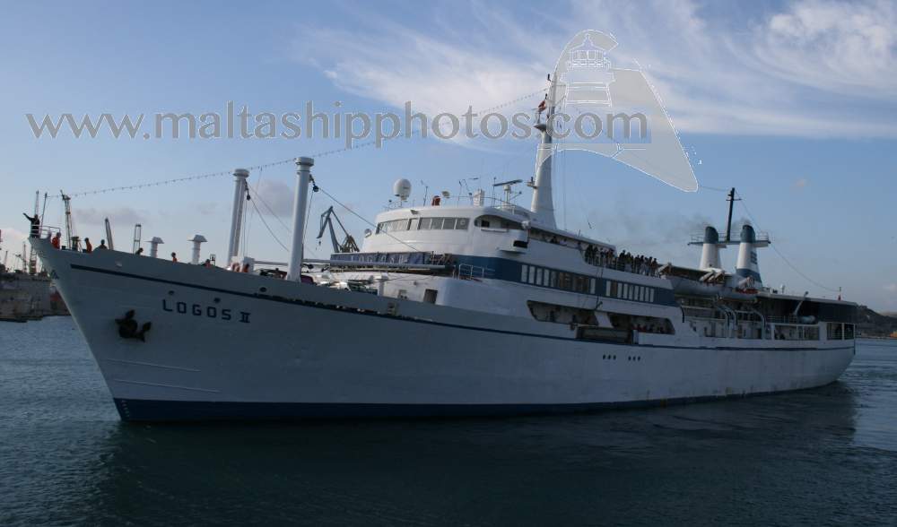 ShipsInPics's tweet photo. Thanks for the mention! Shipguru: #Bookship #LOGOS #II #leaving #Valletta #Grand #Harbour , #Malta - 30.03.2007 - https://t.co/mHD2qaFt3w  ShipsInPics worldshipsoc https://t.co/l3LDlIunKi