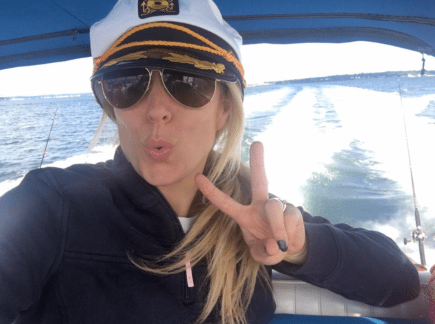 MomGenerations's tweet photo. Excited to get VIP tour of @NEBoatShow on Sunday, running Feb 8-16 at Boston Convention &amp; Exhibition Center and sharing my #boatingvibes w/ other influencers. 700 boats from paddleboards to luxury yachts, I'll be living my best life at the #NEBoatshow #AD https://t.co/AoFsHmRUQ8 https://t.co/EJPWuMHizg