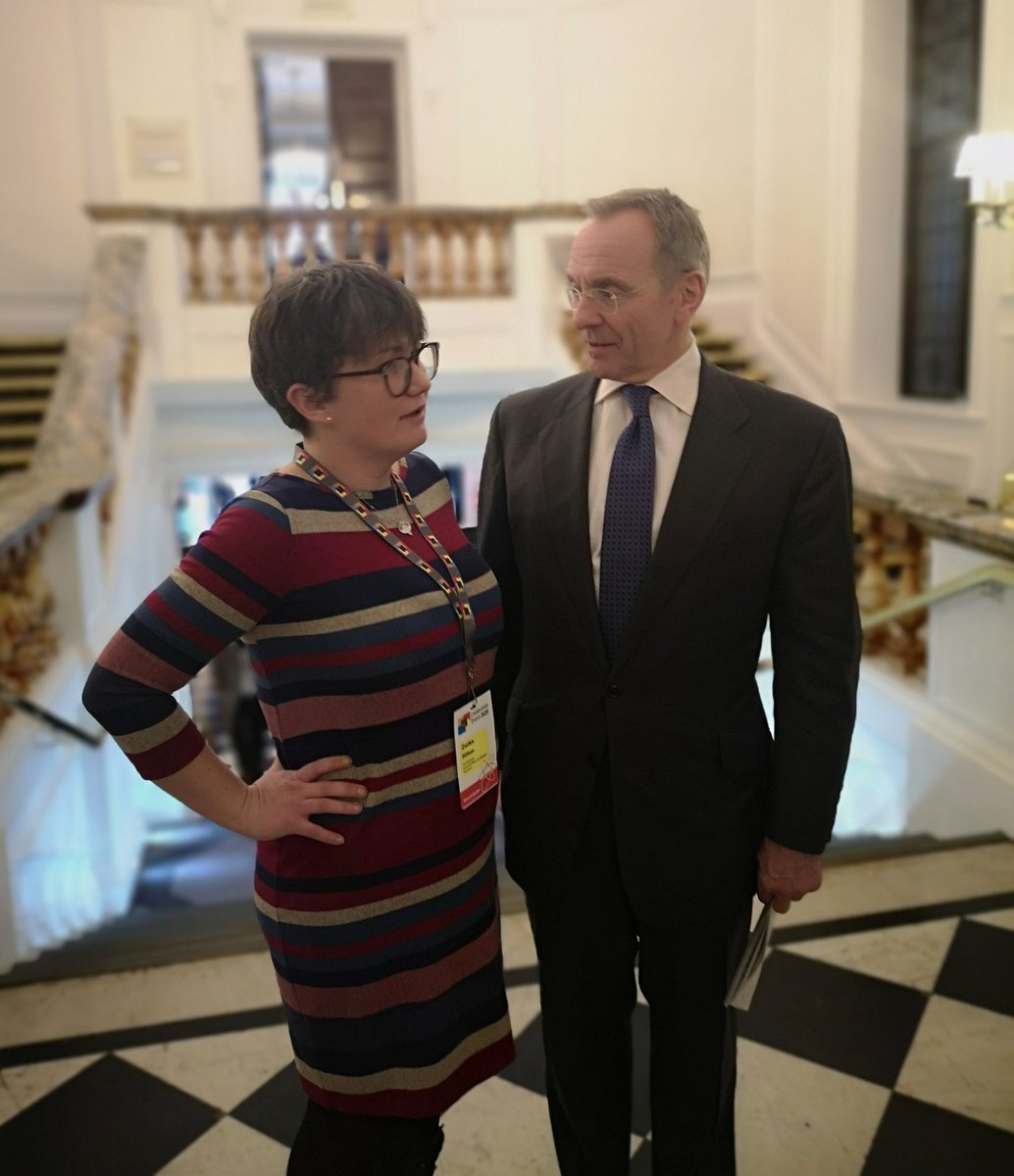 LudekPcg's tweet photo. We are so proud!One of our own picked up a recognition award for #civilservice for the work she does alongside her day job. Here with the Head of Civil Service John Malzone.
#EUcitizens #EUSettlementScheme #recognition #ProudToBeODP #WorkingTogether @PLinManchester https://t.co/IASA4rDO6c