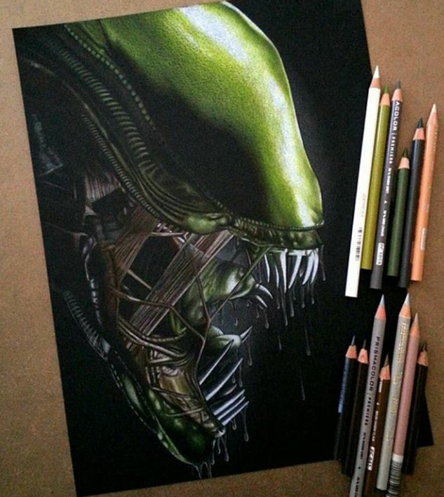 chaconkie's tweet photo. #ThrowbackThursday to one of my #xenomorph #drawings https://t.co/nPbWv0bDYc
