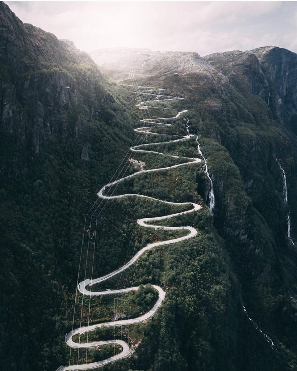 EvansCycles's tweet image. 🔁RT if you would ride here.
📍 Norway
📸IG: cyclingexplorers