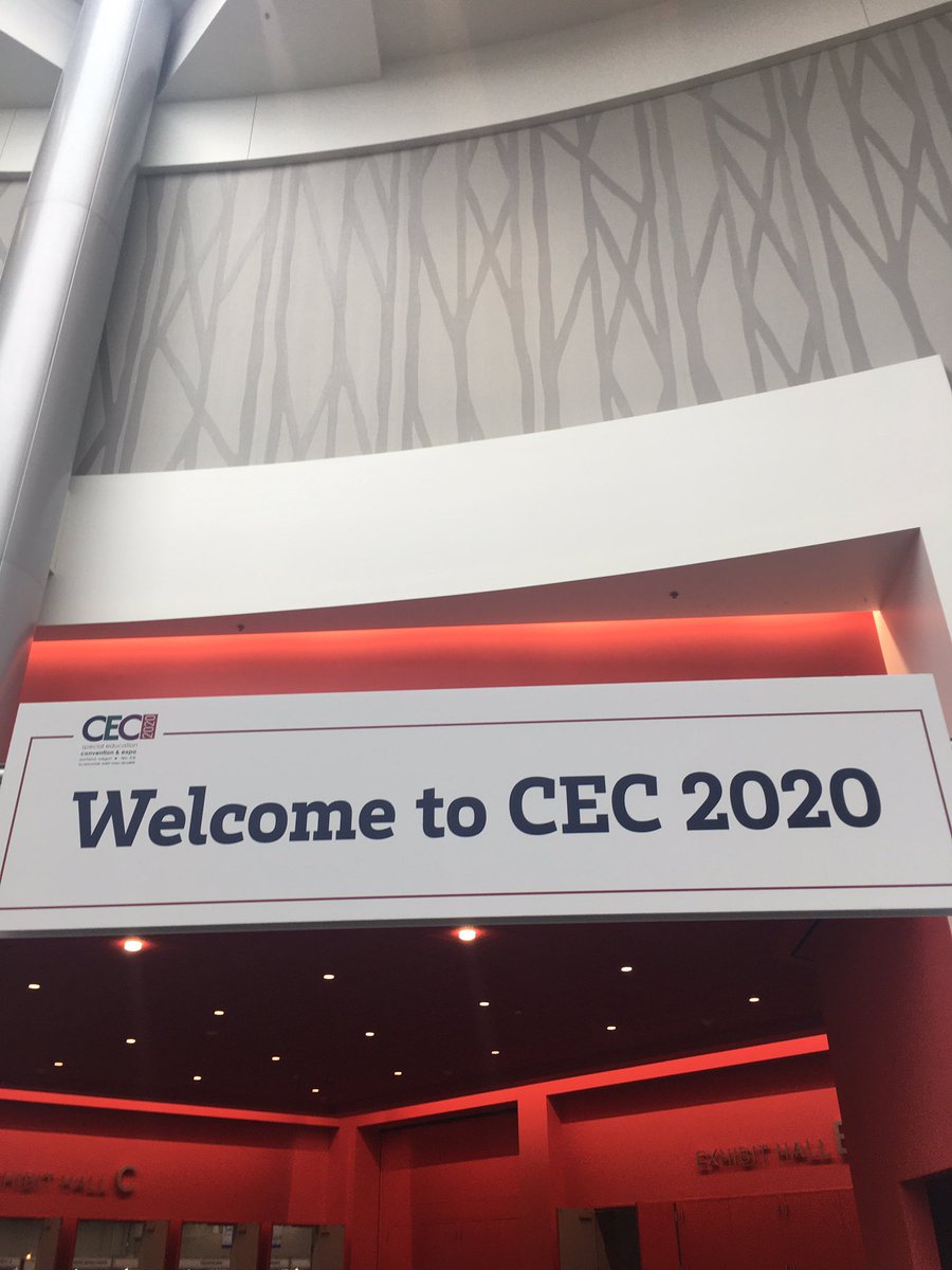 TachelleBanks's tweet photo. Enjoying @CECMembership annual convention in Portland Meeting new colleagues and friends. #CEC2020 #boardmemberlife https://t.co/6ZKSCiLnW3