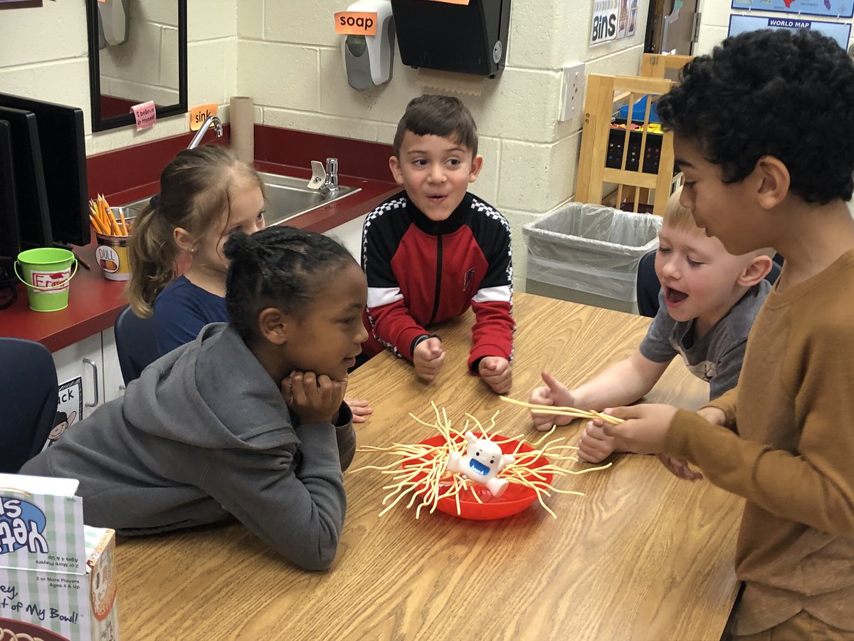 MrsPlumbsClass's tweet photo. A few new games makes rainy day recess more fun! 😁🌧@CrenshawCards https://t.co/6BBgwY1ImD