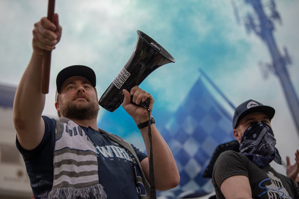 SouthSlopeBlues's tweet photo. Join us TOMORROW at 7pm at @OldePub for our Social Hour where we continue to prepare for our upcoming seasons. Tons of ways to contribute. See you then! https://t.co/d9g9McURsj