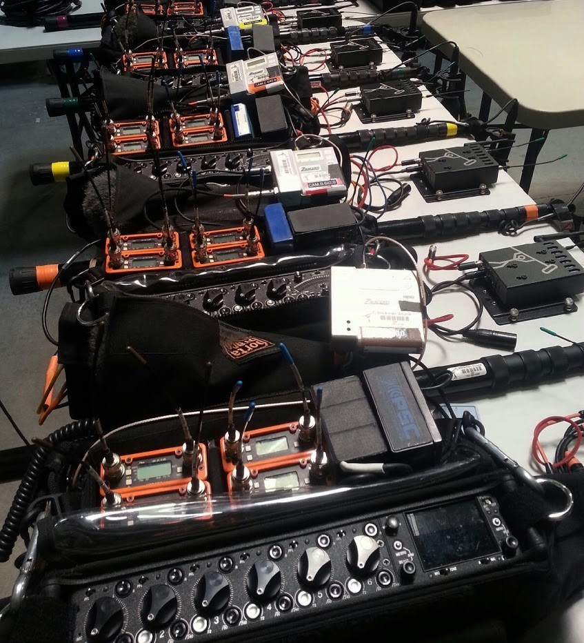 stickman_sound's tweet photo. #TBT What did your #ENG kit look like in 2010? #soundlife #ProductionSound #SetLife #Production #SoundDevices #Lectrosonics #Zaxcom #portabrace #Rycote #VDB https://t.co/SF376NkDcL