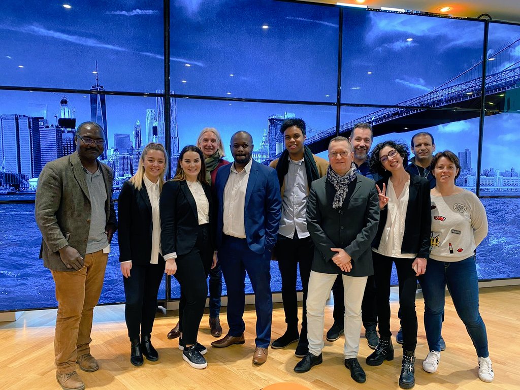 PmMonnier's tweet photo. Un Comité Digital #SCOIF de qualité
depuis la boutique Opéra avec une Team Expérience Digitale au top
@OrangeIDF @djneft @MarinaJmt @Caro_mart1 @MarieAnastasia8 https://t.co/tHhIplVyAJ