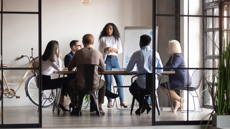 StepOne_Alex's tweet image. In this post, we will take a look at some of the benefits of using a #roadmaptool and share tips on how to create a professional #projectroadmap. okt.to/1z6J3k