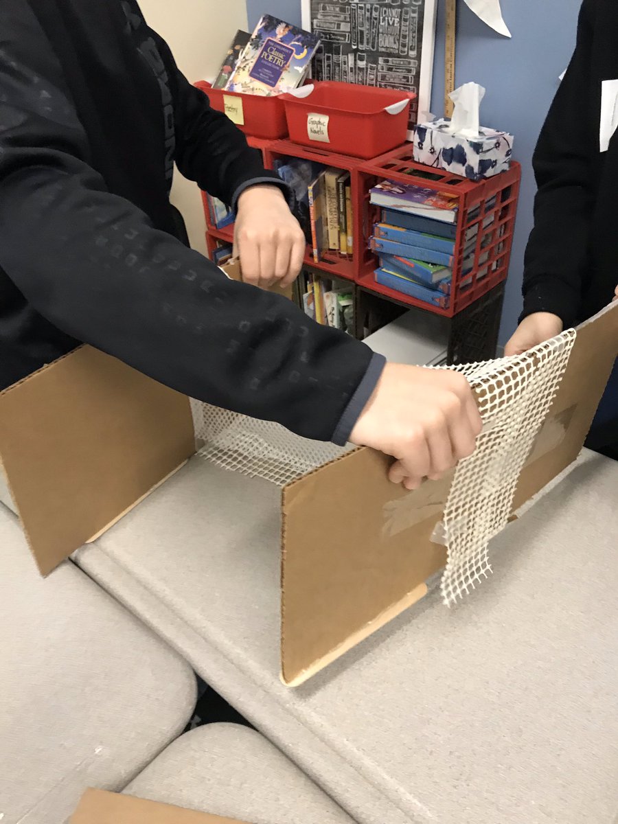 MsClark_Ebinger's tweet photo. Happy #stopandSTEAM Day. The MYP 1 students from room 122 @EbingerSchool worked together to finish and test their devices. Some succeeded in cleaning garbage(glitter) out of our ‘ocean’! @MrsKathyMurphy4 #r2r #STEAM #saveouroceans https://t.co/1qWTZDYmGE