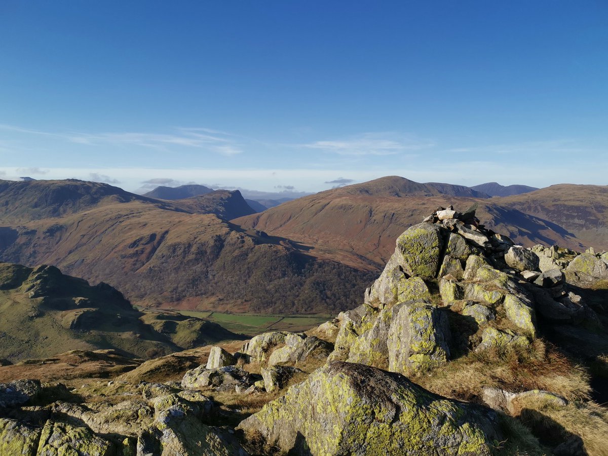 Daxa_PJA's tweet photo. At the summit of #Bessyboot today... #WainwrightBagging #LakeDistrict π https://t.co/bRVWfKgSo0