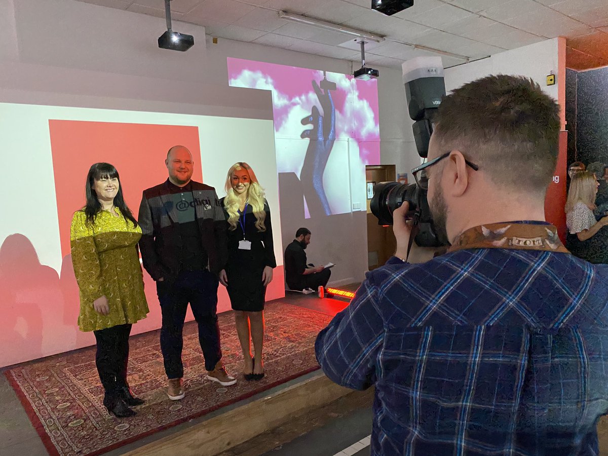 PublicitySeeker's tweet image. Thanks so much to @digi_tees for having @samlee100 as their first ever speaker.

Next time someone asks you about PR, you know! Great event @Mabo_Media #Digitees #DigitalTeesside