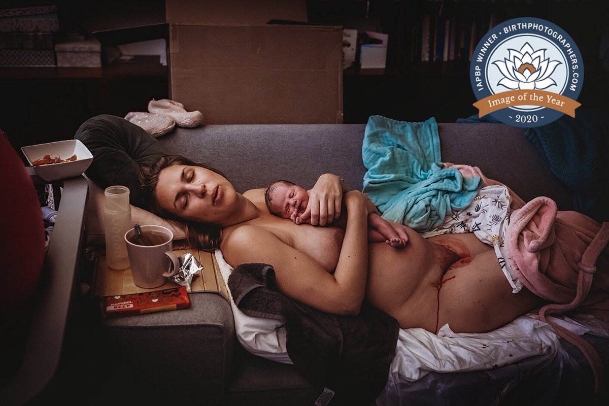 VI_Photography_'s tweet photo. https://t.co/mrKUKspF1P

Holy sh*t! Overall winnaar en winnaar in de catagorie ‘postpartum’.  DE wedstrijd voor geboortefotografen wereldwijd. Knijp me!!! https://t.co/GIzZHKKHzT