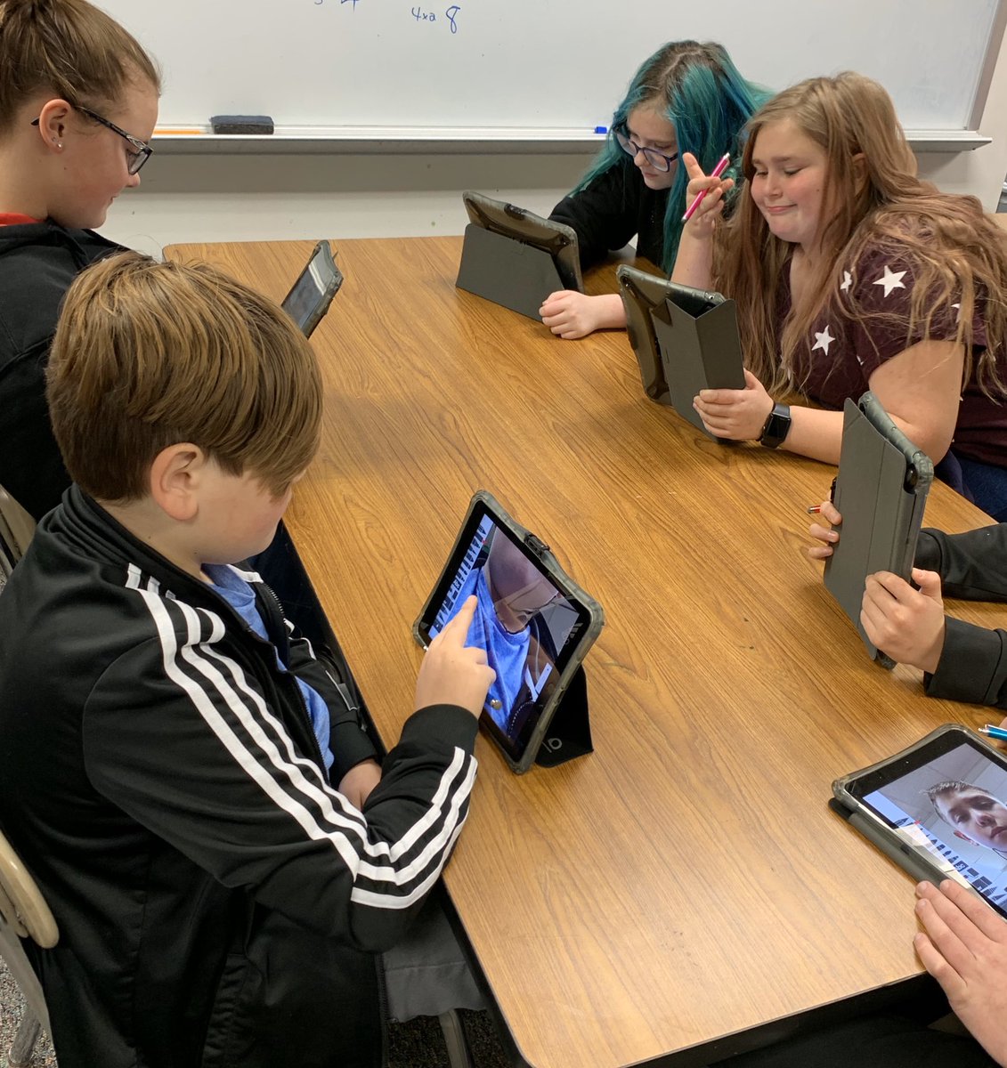 Learning to create art using Sketches School app in 6th grade! #bpsne #ipadacademy #k12artchat #