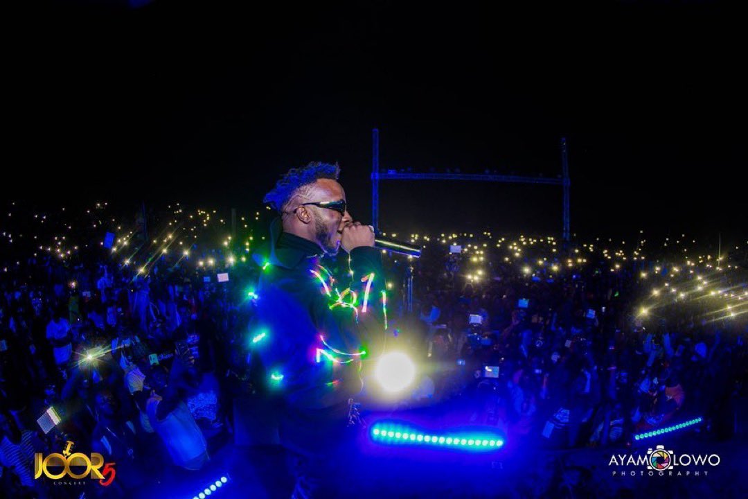 djkaywise's tweet photo. The First 10 people that gets exactly what I said when I grabbed the mic @Joorconcert 5 wins 5k each 💰 Follow our sponsor @shotbythai he’ll be picking the winners ✌ #JoorConcert #Okiki #JoorConcert5 https://t.co/6PAL09BuNs