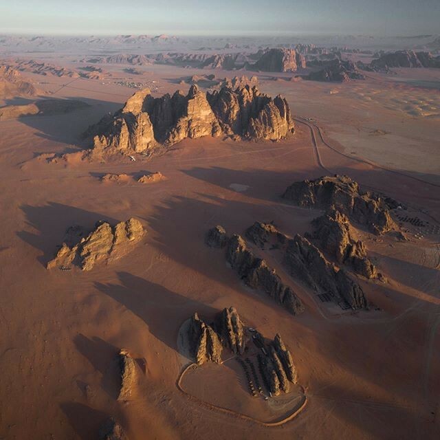 Wadi Rum from above. 📸<a href="/leemumford8/">Lee Mumford</a> #wadirum #engagingtravel #traveldeeper #visitjordan #myjordanjourney #shareyourjordan #jordan #desert⁠ ift.tt/383flry