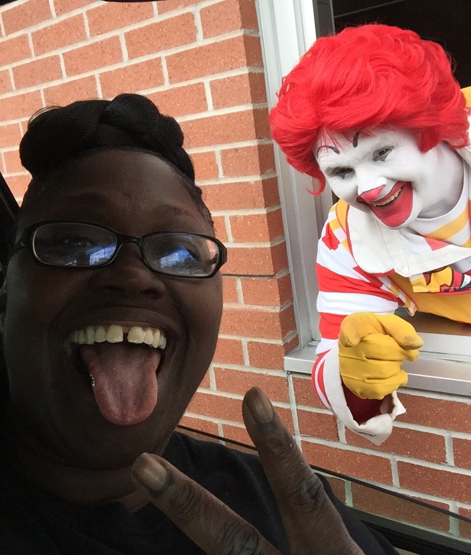 MochaShenee's tweet photo. Happy #TBT Ronald! 🤡✌🏾😜
   - from #thejackieofalltrades
#mcdonalds
#ronaldmcdonald 
#kickingitinthedrivethru https://t.co/xAaeb5YXzg