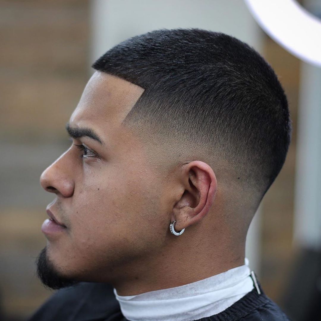 BarberTakeOver1's tweet photo. Work by: @noelblends 
.
.
⚠️ Repost page, not a barbershop. DM for advertising/shoutouts.

​#barbertakeover  #barber #barbershop #booksy #barbershopconnect #Barbersinctv #barbersince98 #beardgang #barberlove https://t.co/k06LIrkoVb
