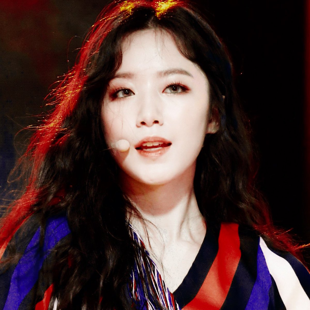 uchayeon's tweet photo. ╭┉┉┅┄┄┈•◦ೋ•◦❥•◦ೋ
   Aesthetic pack / layout
•◦ೋ•◦❥•◦ೋ•┈┄┄┅┉┉╯
┊┊┊┊
┊┊┊❁
┊┊♡     ೋ๑┋Shuhua x Yohan┋๑ೋ
┊┊               .    
┊❁　　°
♡
╭┈─────── ೄྀ࿐ ˊˎ-
╰┈─➤ rt/fav if you saved it    *    · https://t.co/q3GBX80hGa