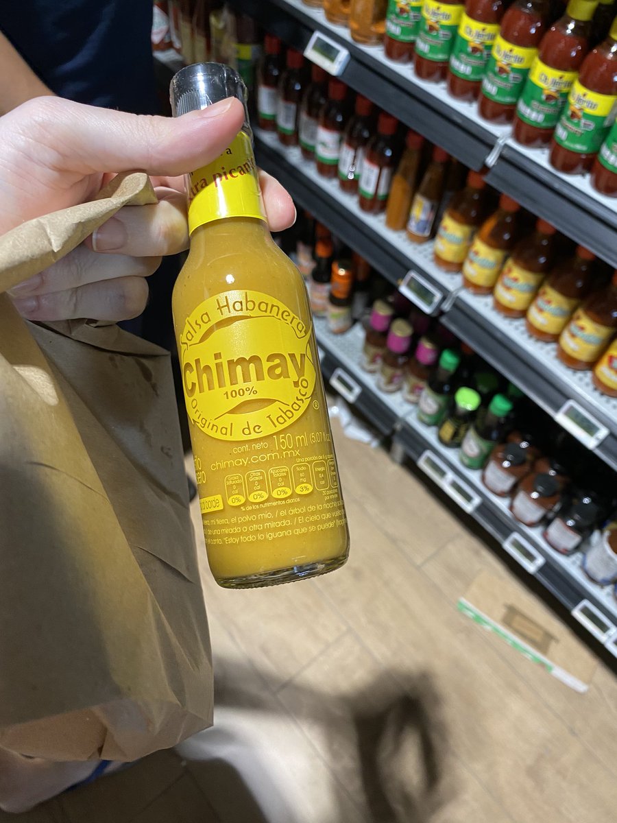 PointLand's tweet photo. Ir a México 🇲🇽, ir a un supermercado y encontrarme con salsas picantes 🌶 ... y lo primero es pensar en @toniemcee quieres alguna para tu #fifalitas? Me gustaría saber si la más picante 🥵 llega a superar tu surtido https://t.co/3oclNUzjOu