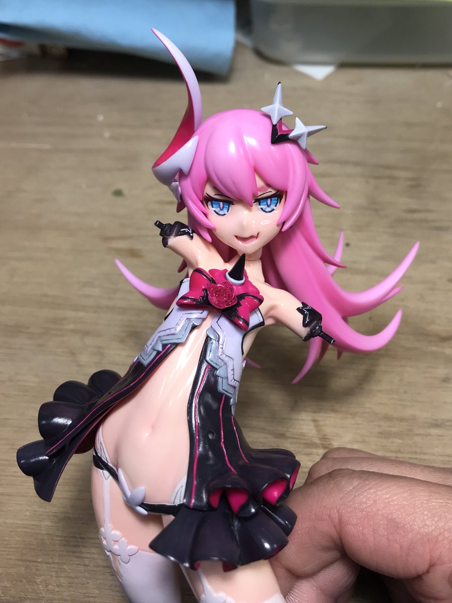 Twoucan Honkaiimpact3rd の注目ツイート モデル