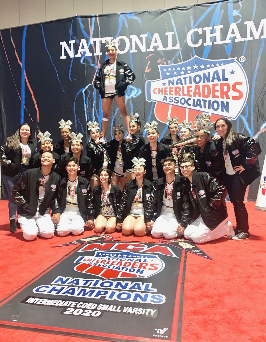 NISD's tweet photo. #NISDLegends- 5 NISD cheer squads came home national champions after #NCANationals in Dallas! Congrats to @BrandeisHSCheer, @brennan_cheer, @HarlanCheer, @HuskiesCheer &amp; @cheer_warren! Results/pics from all 11 NISD cheer squads at https://t.co/MOZ1KUEEUt 📣💛💚💜🧡💙📣 https://t.co/hihq02q8EB