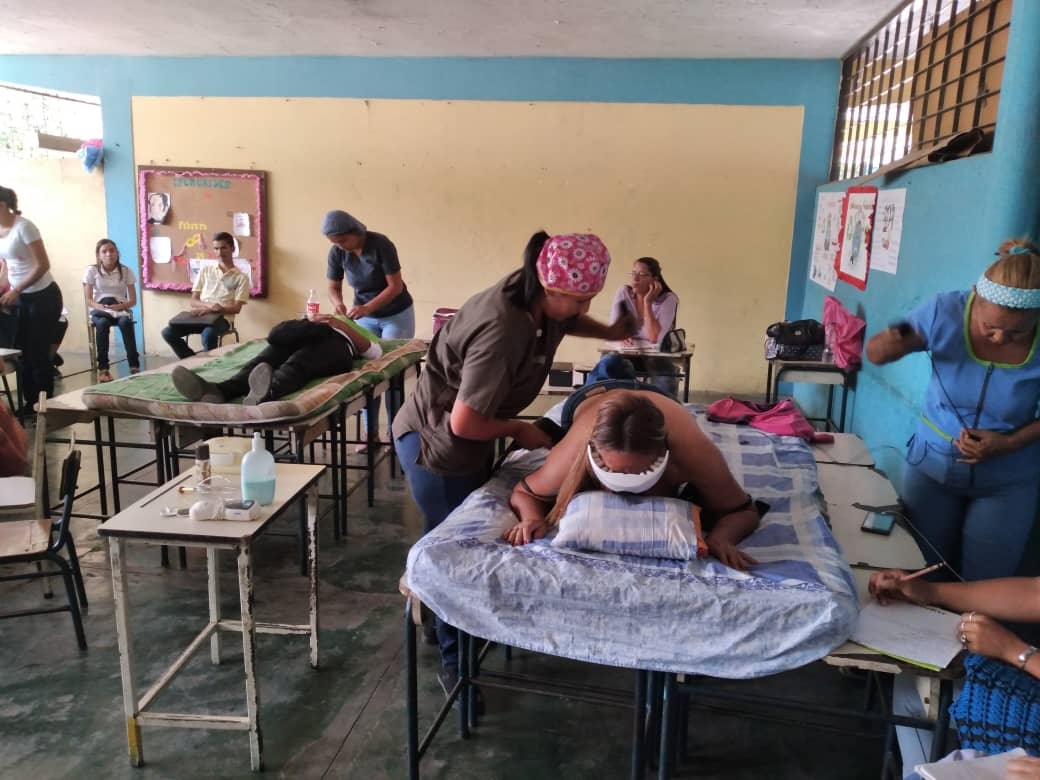 EBN Arìstides Rojas, estuvo presente en #CongresoPedagogicoMunicipal2020, Aula taller productivas <a href="/NicolasMaduro/">Nicolás Maduro</a> @psuvaristobulo <a href="/leoalvacabrera/">Prof. Leonardo Alvarado</a> @crifpma @cenararaguaney