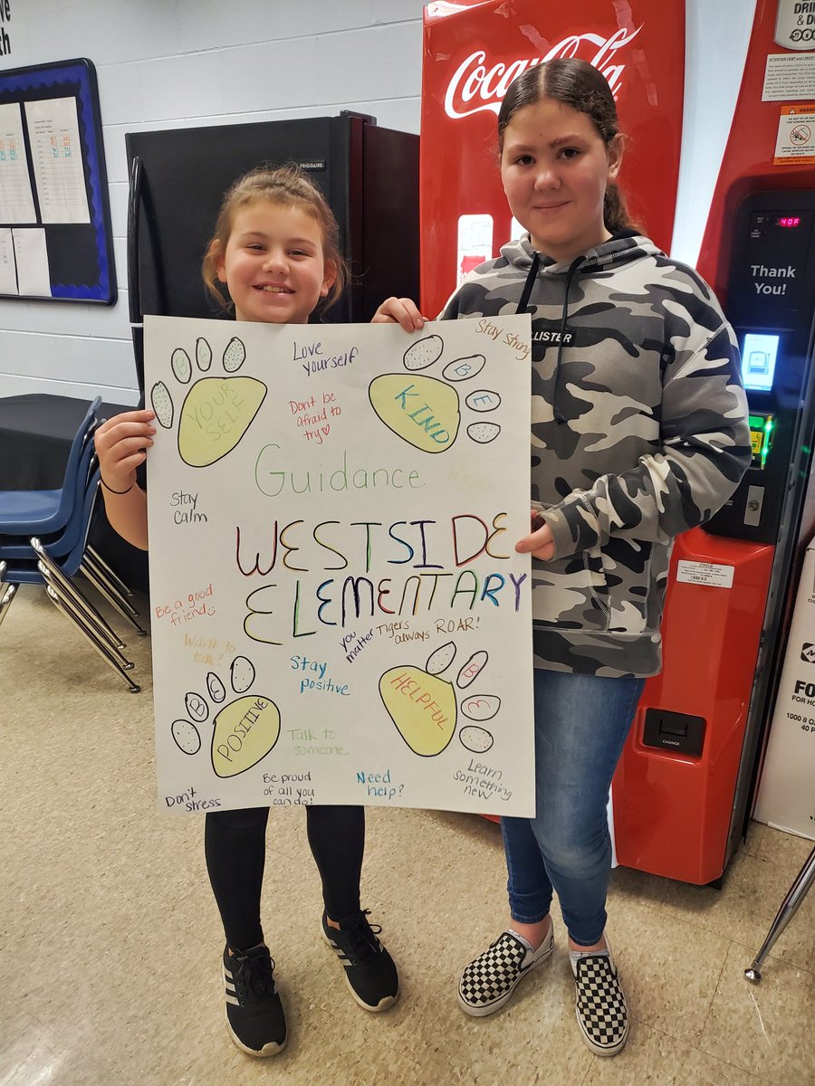 MrsLaPlatney's tweet photo. The Westside Student Delegates created a poster at the meeting today. The focus was mental health and the guidance department. Way to go, ladies! #foreverfierce #studentdelegates #guidance #mentalhealth #westsidetigers https://t.co/b9gKHCVj0n