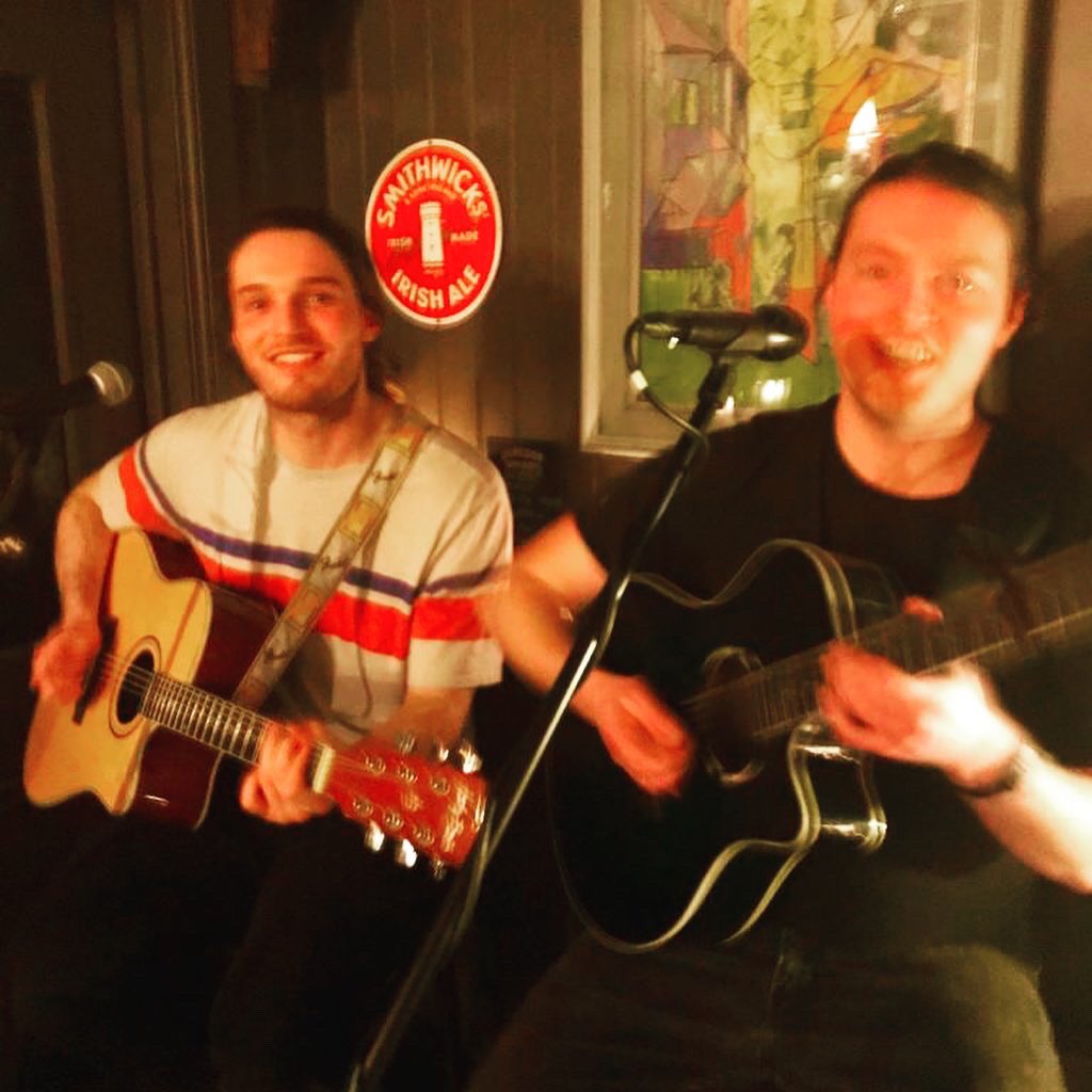 A fantastic &amp; busy night for this weeks Whiskey Sessions - featuring Jameson Black Barrel 😍 

Thanks to everyone who joined us.

<a href="/jamesonwhiskey/">Jameson Whiskey</a> 

#WhiskeySessions 
#TheRagTrader
#DruryStreet