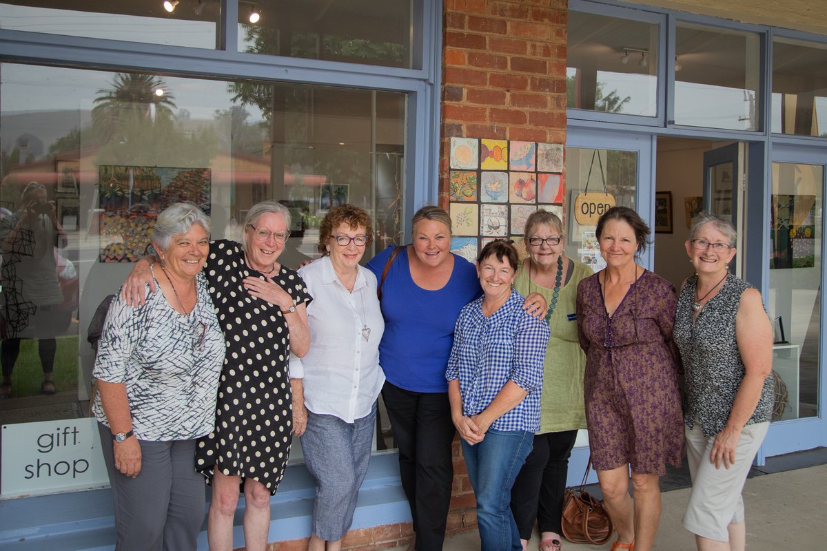 GreatAlpGallery's tweet photo. Lovely visit by the women of the Shire @egsc, joining the @GreatAlpGallery committee on a beautiful day in #SwiftsCreek and hearing the Gallery plans for 2020.  Recovery and growth! #eastgippslandbushfires   #roadtripforgood @racv @LoveEastGippy Oh &amp; we're open tonight (Friday). https://t.co/Ul4Aag6fzY