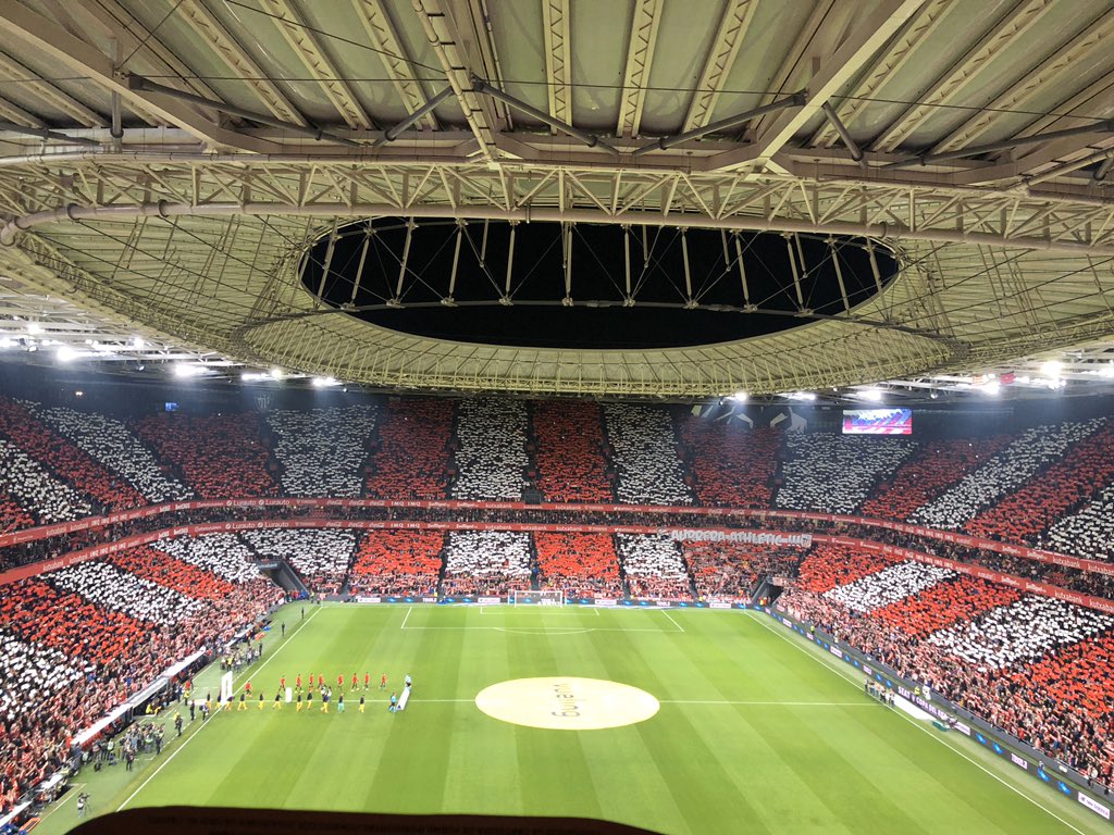 ibustinza69's tweet photo. Consecuencias del gobierno bolivariano, Madrid y Barsa eliminados #Athleticclub #erreala #kopafinala 🤣🤣🤣 https://t.co/HpzcsbNiiL
