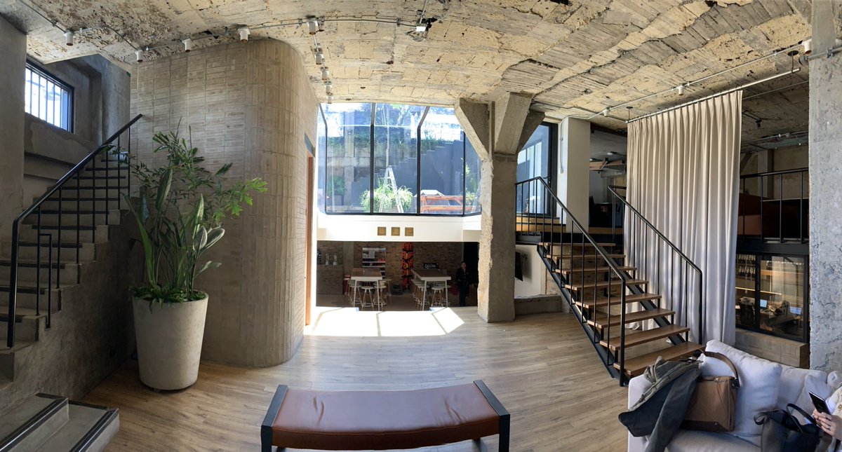 sergiozuluaga's tweet photo. 🚀 Hoy cerramos alianza con el Company Builder más exitoso de LATAM en la última década para generar valor extraordinario a emprendedores, gran empresa y gobiernos en Colombia y Centro America. 🚀 #Simpliciti https://t.co/0qhChHNboC