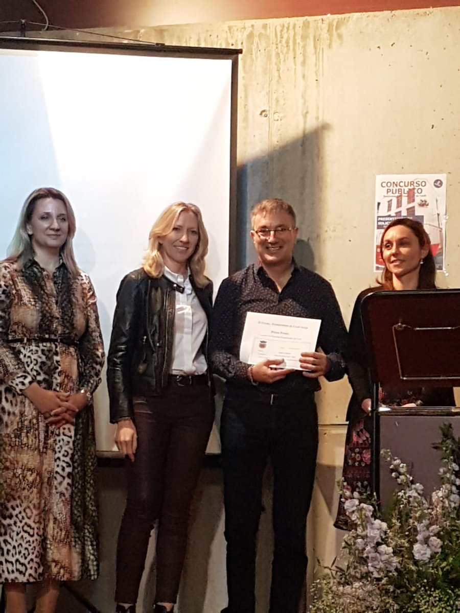 MJoseRosOlivoCs's tweet photo. En inauguración del Vivero de Empresas #Ceutí y entrega de premios a los ganadores del "I Concurso de Proyectos Empresariales" con @CarolinaE_G. Felicidades #ZapataDesign y #DOrigen
Gracias y enhorabuena @mangelesmartib por esta iniciativa tan importante para los #emprendedores https://t.co/NFDSt9ID6x