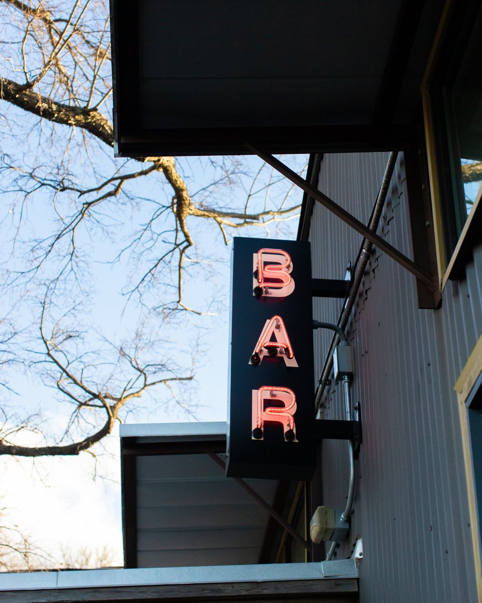 contigoaustin's tweet image. If you're looking for a sign, here it is. Join us every Thursday for discounted Agave pours and cocktails all night! 🍸