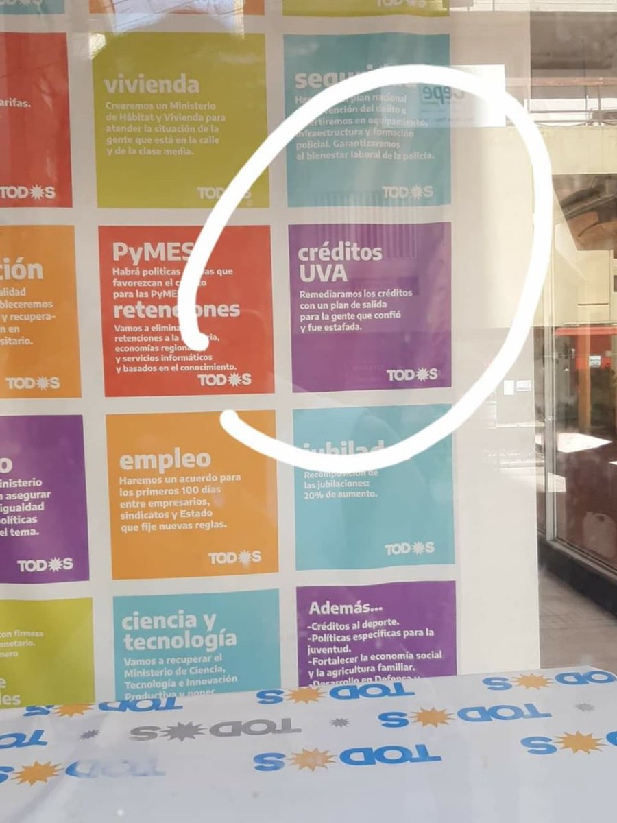 sil_arg2019's tweet photo. Eso está más que claro pero fue este gobierno el que prometió una solución y hasta ahora no la está brindando, hay flias que están sin trabajo o que no acompañó el aumento salarial al al de la cuota y no pueden más https://t.co/w9pfaQo1OF