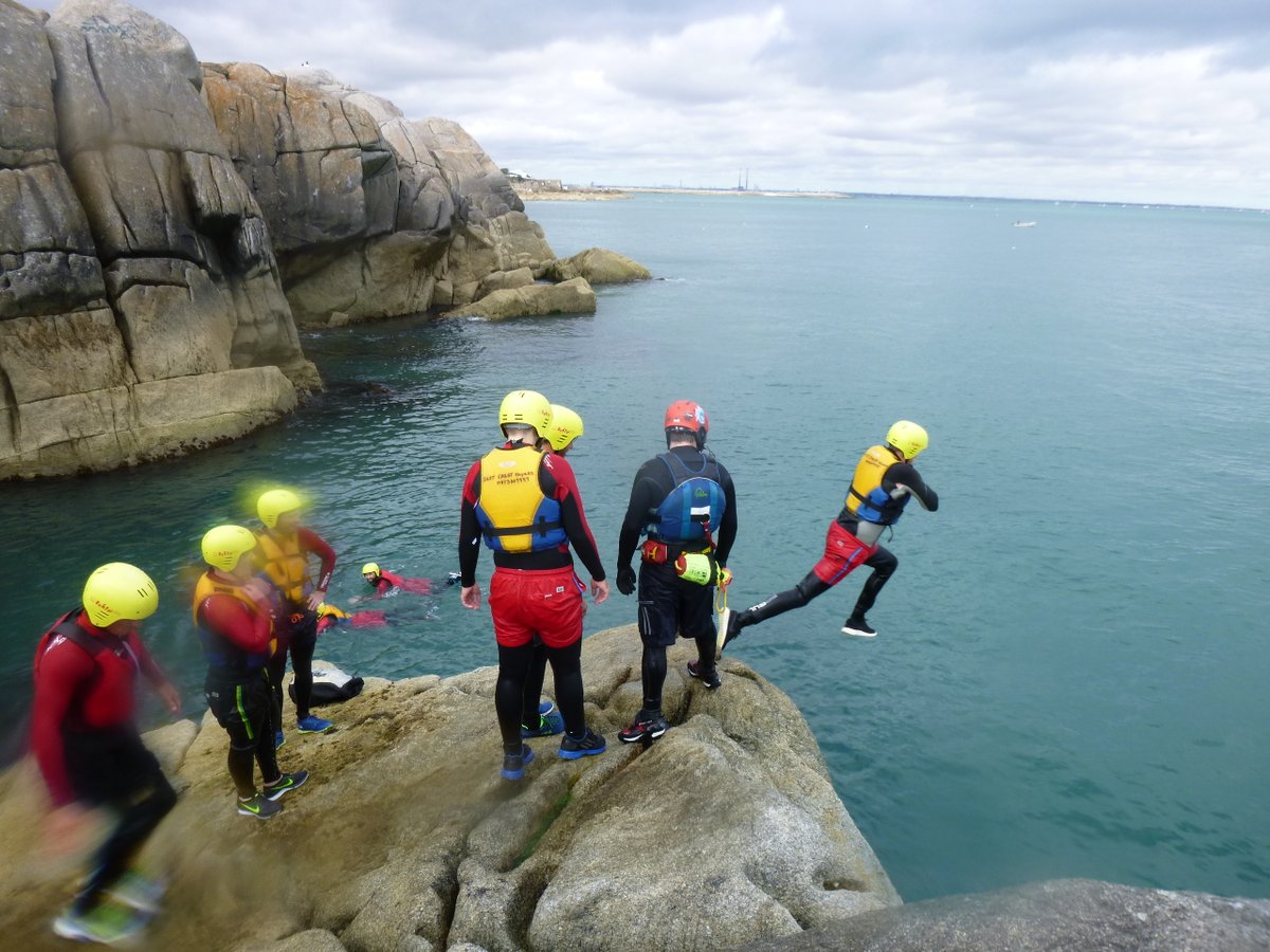 youtu.be/y9dGqyLwAFw

Delighted to announce we are all systems go for 2020 with Coasteering and all other activities be sure to book your Hen or Stag party Birthday or Group outing goto brayadventures.ie
#coasteering #henorstag #stagparty #henparty #watersports  #Dublin